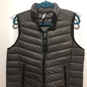 Fabletics vest